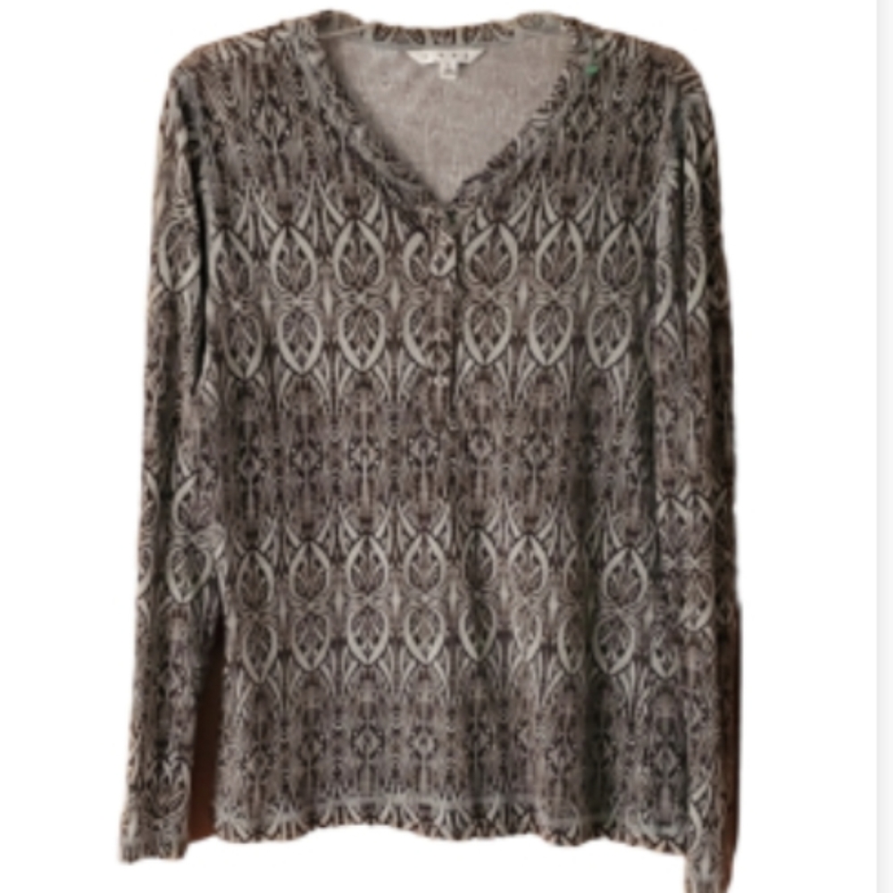 CAbi Hanky Henley #226 Mint Long Sleeve Top in Large